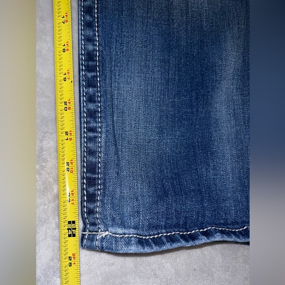 Miss Me 30 Boyfriend - Picture 4 of 5